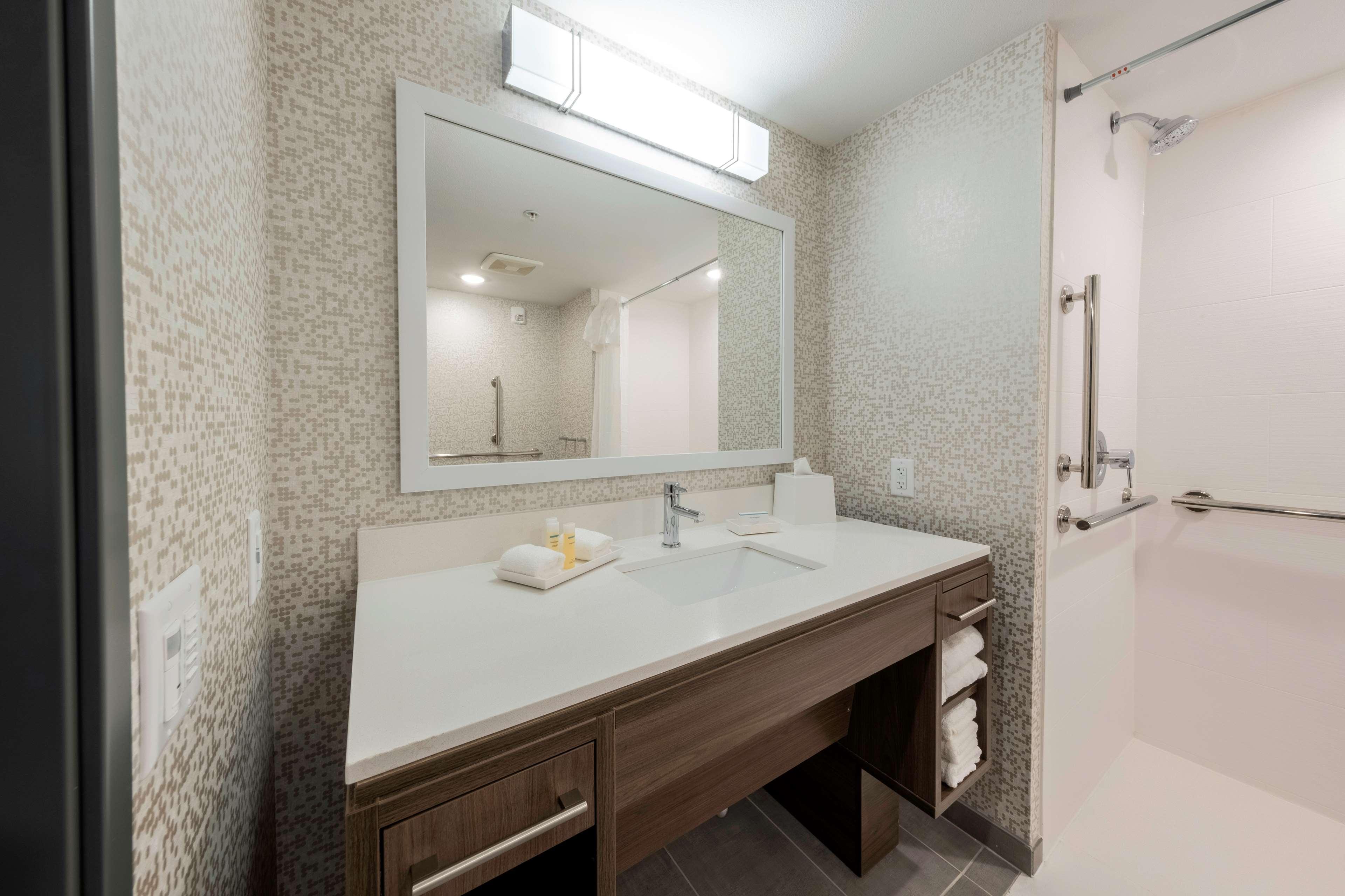 Home2 Suites By Hilton Portland Hillsboro Exterior foto